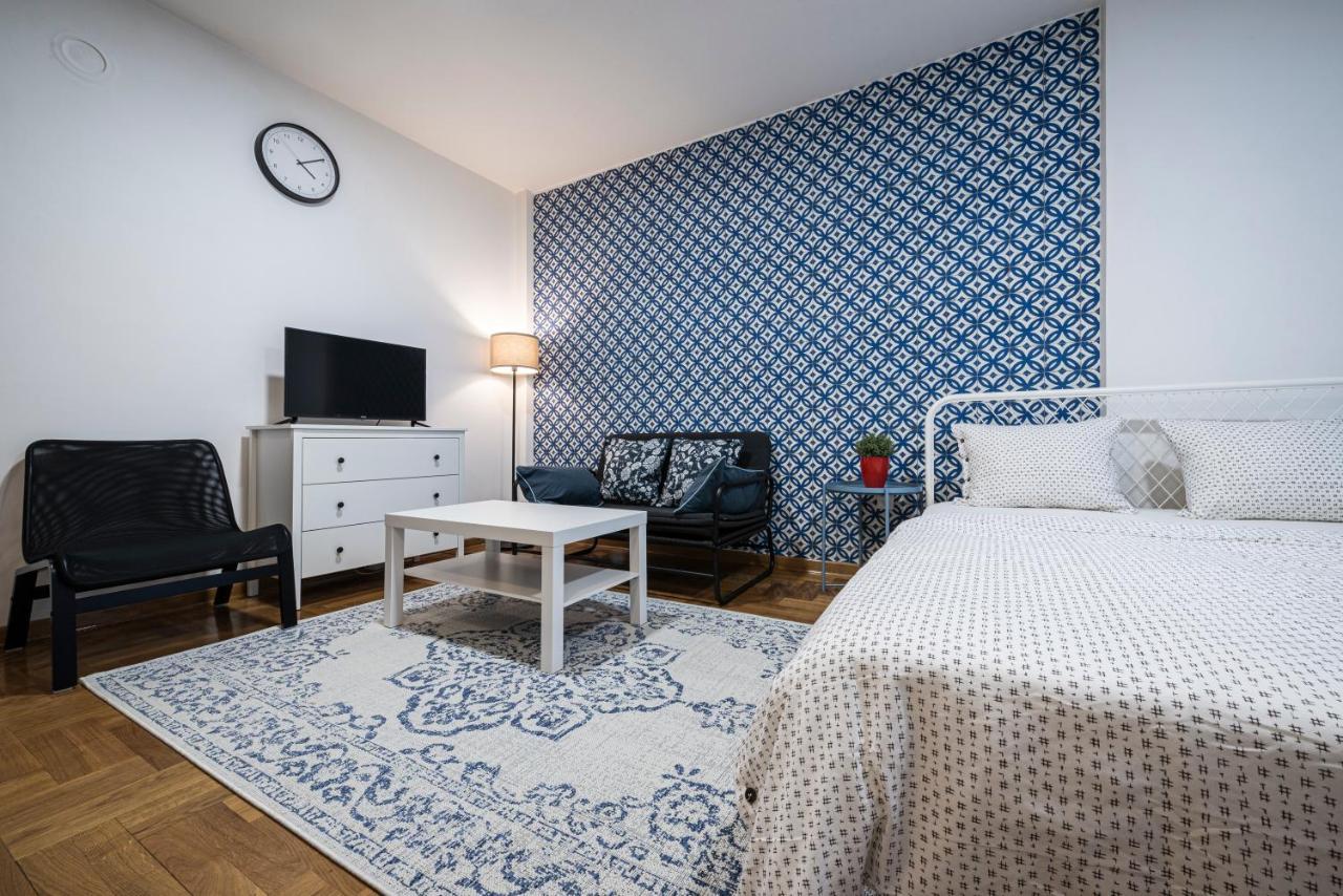 !Promo! Сentral Safe N Sound Studio-Free Private Parking-Fast Wi-Fi Novi Sad Luaran gambar